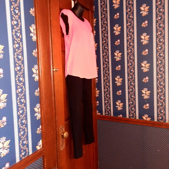 Top - Picture 2 of 12